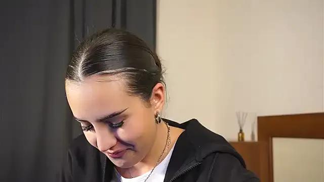 TerisaPurdy from StripChat is Freechat