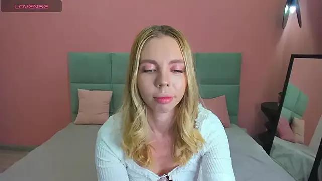 Checkout girls naked models with similar nickname. Cute sexy Free Models.
