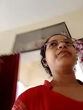 thanusi_2 from StripChat is Freechat