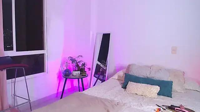 Theevae from StripChat