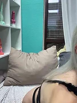 Checkout girls naked models with similar nickname. Cute sexy Free Models.