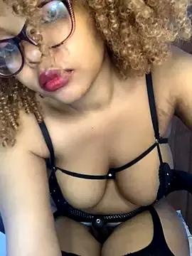 Thickthighs_ from StripChat is Freechat