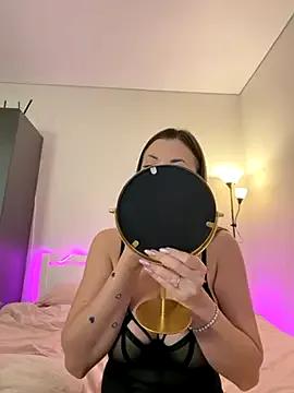 TiffaNoel from StripChat