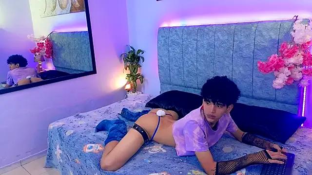 Todoroki_g from StripChat