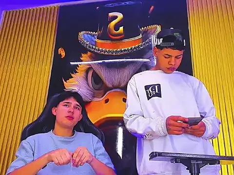 Tommy_bigcock19 from StripChat is Freechat