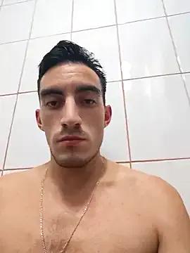 TommyMomentum from StripChat is Freechat