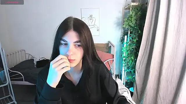 toooyour from StripChat is Freechat