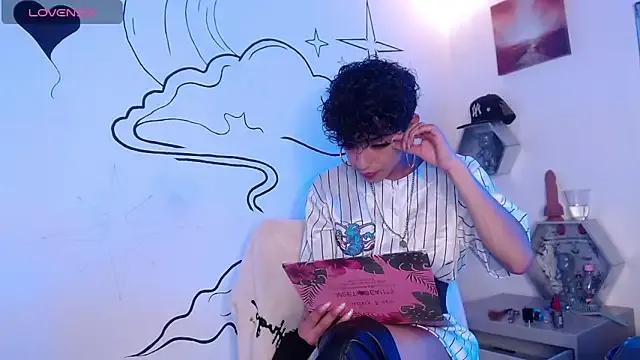 Trinity_Knox from StripChat is Freechat