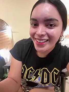 TS-SimplyTheBest from StripChat is Freechat