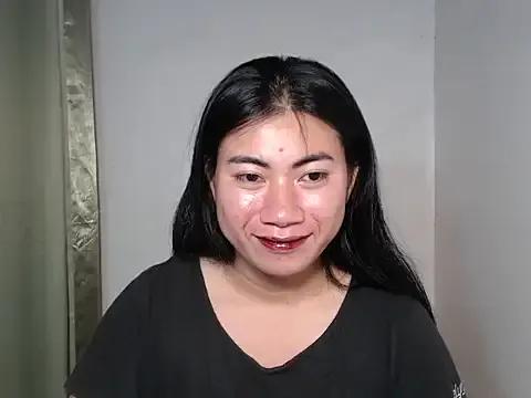 Tsirish_blairxx from StripChat is Freechat