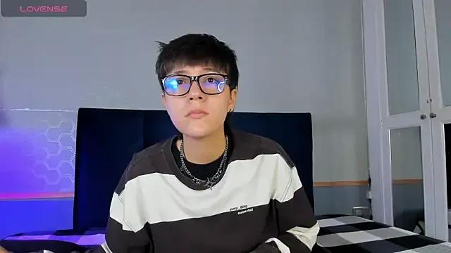 Tsuki_Maru from StripChat is Freechat