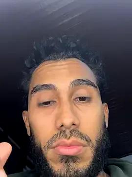 TU-MORENOO from StripChat is Freechat