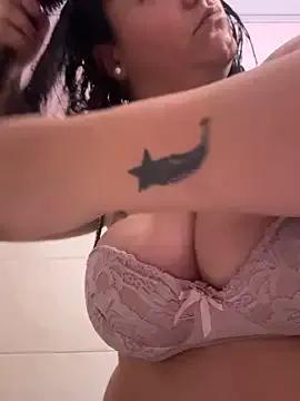TuFantasiaYTuMorbo from StripChat is Freechat