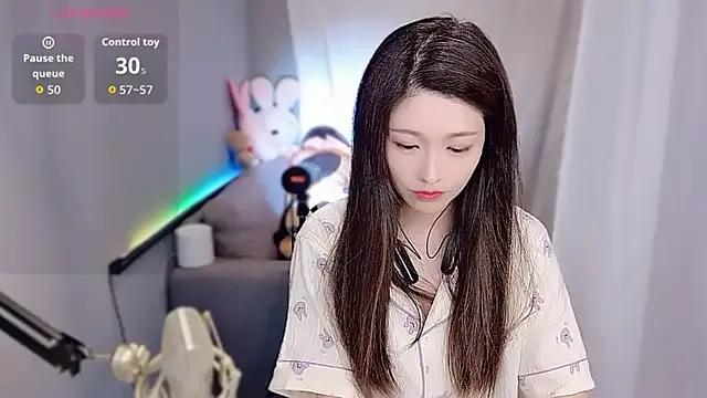 Tw_Sexynn from StripChat is Freechat