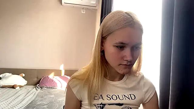 Checkout girls naked models with similar nickname. Cute sexy Free Models.
