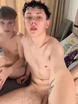 TwinksNextDoor from StripChat is Freechat