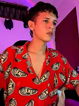 tylernova from StripChat is Freechat