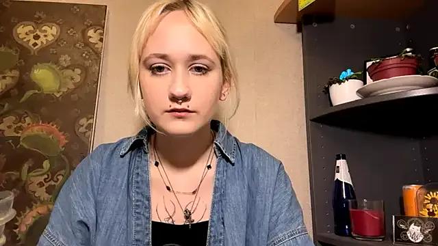 Ulemonala_Cute from StripChat is Freechat