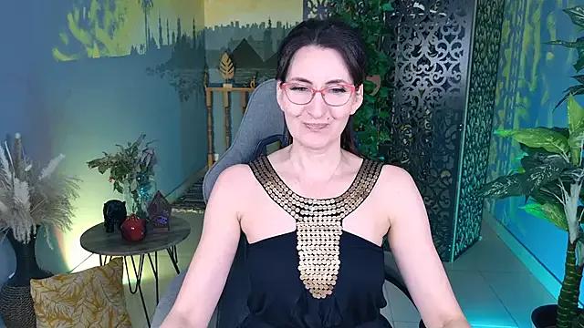 UnaTerra from StripChat is Freechat