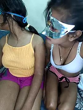 Unique_CuteCPLL from StripChat is Freechat