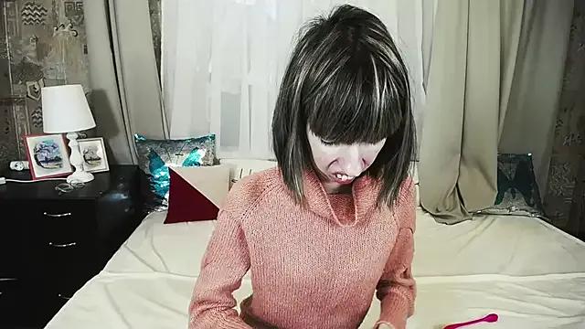 Unusual_G from StripChat