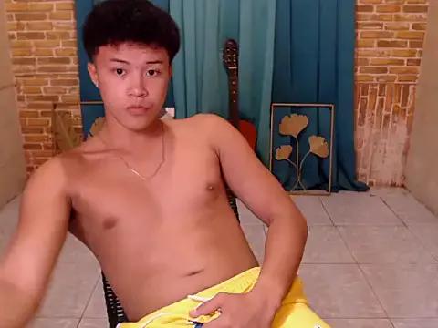 ur_naughtyboy_patrick from StripChat is Freechat