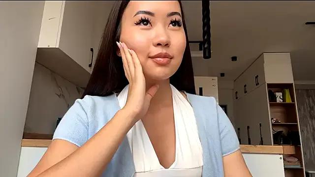 Ur_neighbor_Kira from StripChat is Freechat