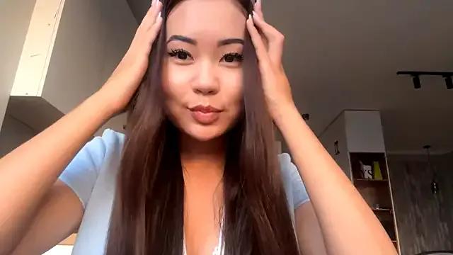 Ur_neighbor_Kira from StripChat is Freechat
