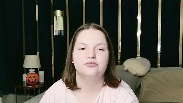 Vanessa_Rise from StripChat is Freechat