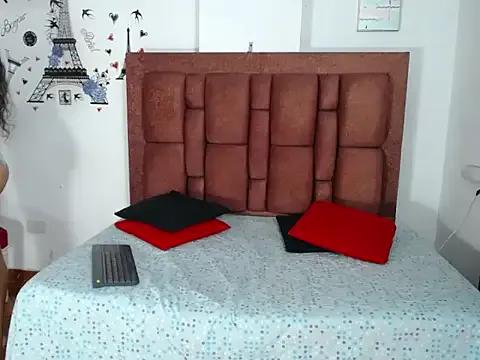 vchelsietaylorper from StripChat is Freechat