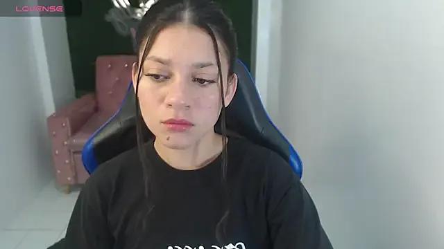 velvetvixen_t from StripChat is Freechat