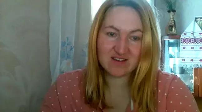 Vera_Moon from StripChat is Freechat