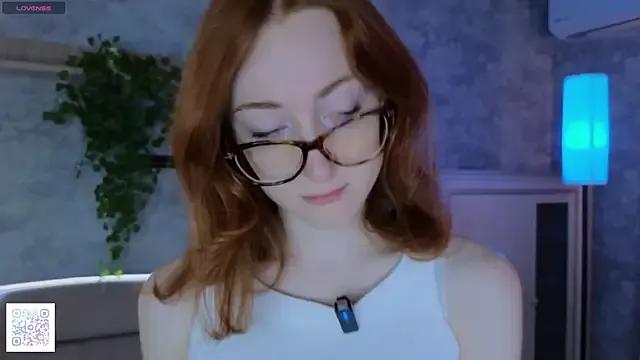 VeronaHascall from StripChat is Freechat