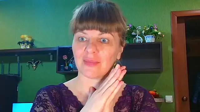 VeronikawGold from StripChat is Freechat