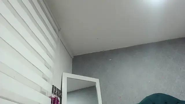 Vic_Taylor from StripChat is Freechat