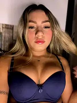 Vicky-Nova from StripChat is Freechat