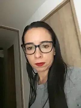 Vicky_ro from StripChat is Freechat