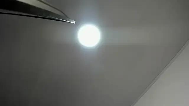 Vickyfox_ from StripChat is Freechat