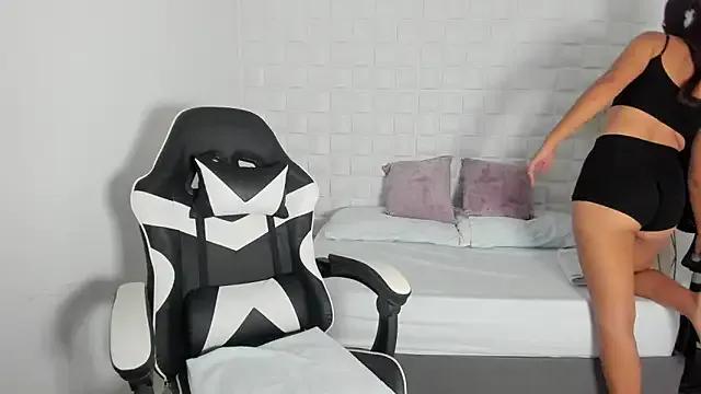 victoria_243 from StripChat is Freechat