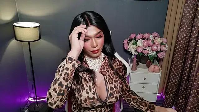 VictoriaSaints from StripChat is Freechat