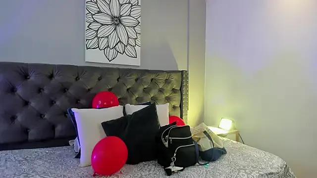 Viioleetta_1 from StripChat is Freechat