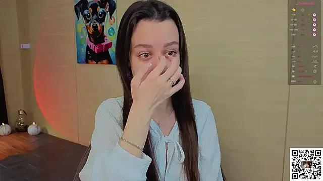 VineciaDestors from StripChat is Freechat