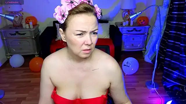 Viola_Rayden from StripChat is Freechat