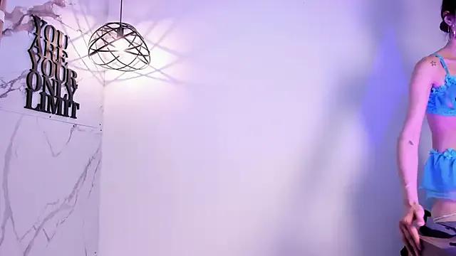 Violet-Storm- from StripChat is Freechat