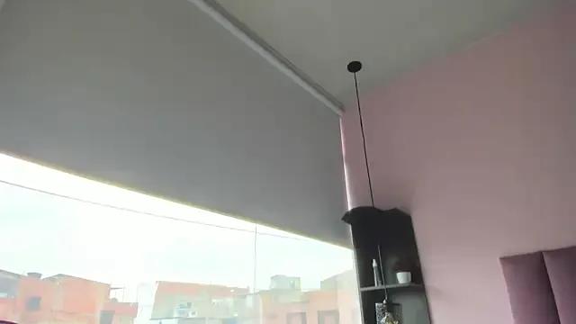 violet_myerrs from StripChat is Freechat