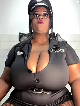 violetasmile from StripChat is Freechat