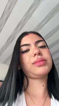 VioletEvanzz from StripChat is Freechat