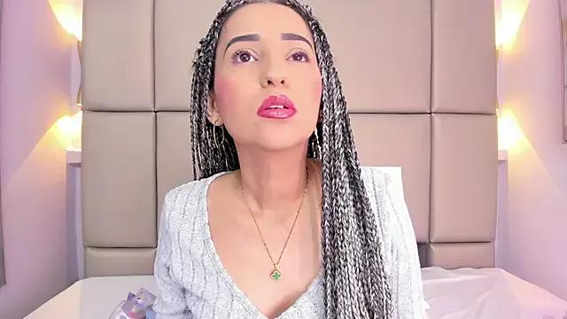 violett_rabbit_ from StripChat is Freechat