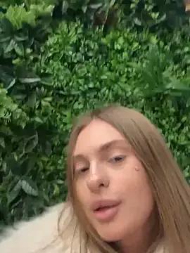 VIP_MILENA from StripChat is Freechat