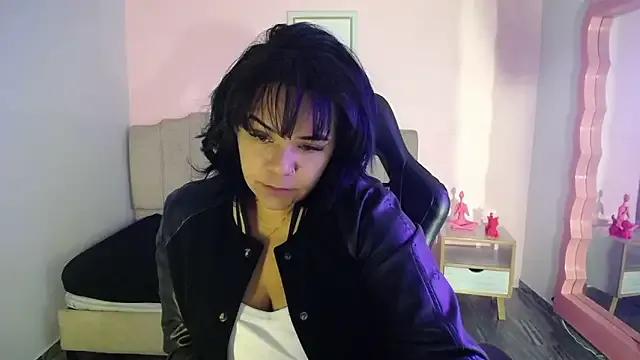 Vivi_rosse_ch from StripChat is Freechat